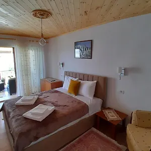 Affittacamere Ejona, Gjirokastër