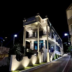 Hotel Boutique Empire Of Martin, Gjirokastër