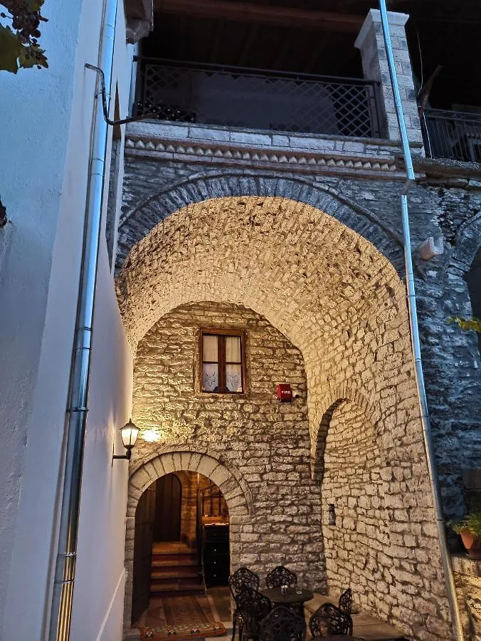 Hotel Praga Gjirokastër